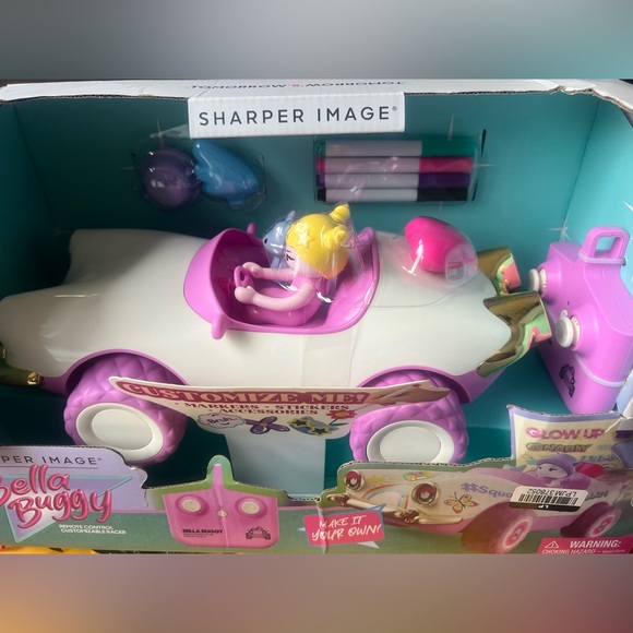 Sharper Image Bella Buggy RC
Customizable Racer - Picture 13 of 14